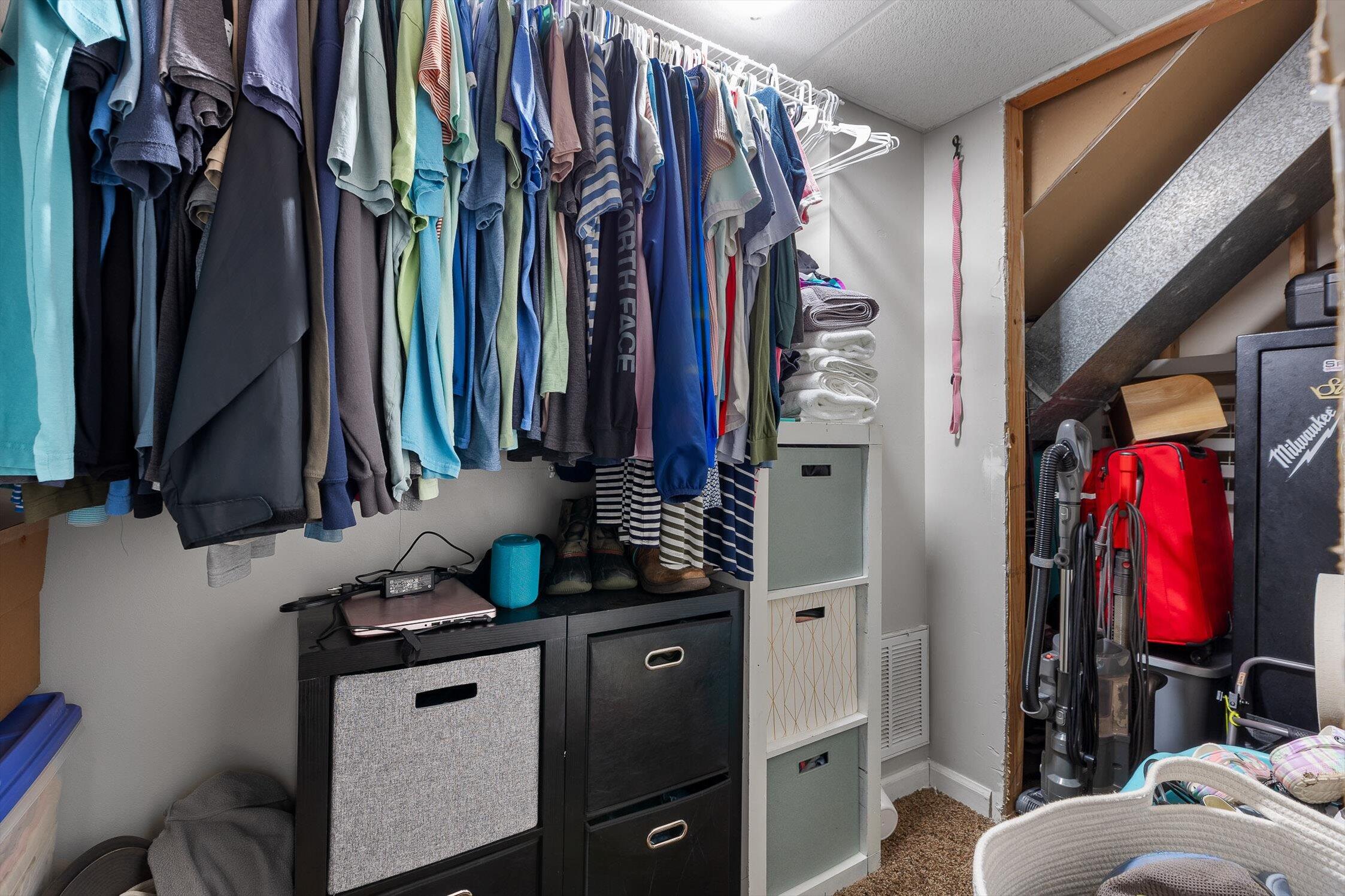 Ringgold, Georgia 30736, United States, 4 Bedrooms Bedrooms, ,2 BathroomsBathrooms,Residential,Active,202792