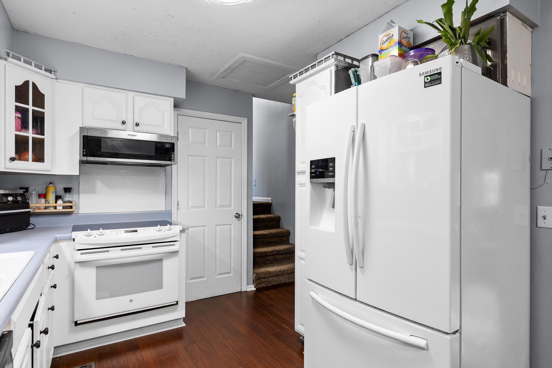 Ringgold, Georgia 30736, United States, 4 Bedrooms Bedrooms, ,2 BathroomsBathrooms,Residential,Active,202792