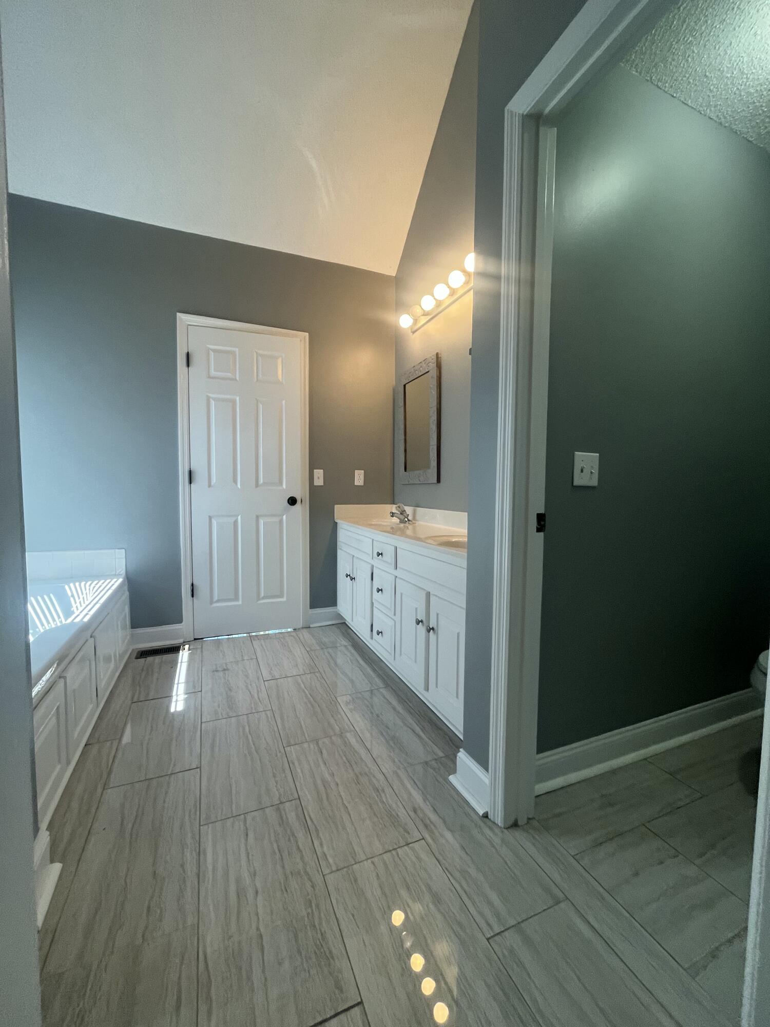 8043 Hamilton Mill Drive, Chattanooga, Tennessee image 23