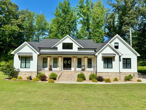 Photo of 835 Edgewater Way, Jasper, TN 37347 (MLS # 1530488)