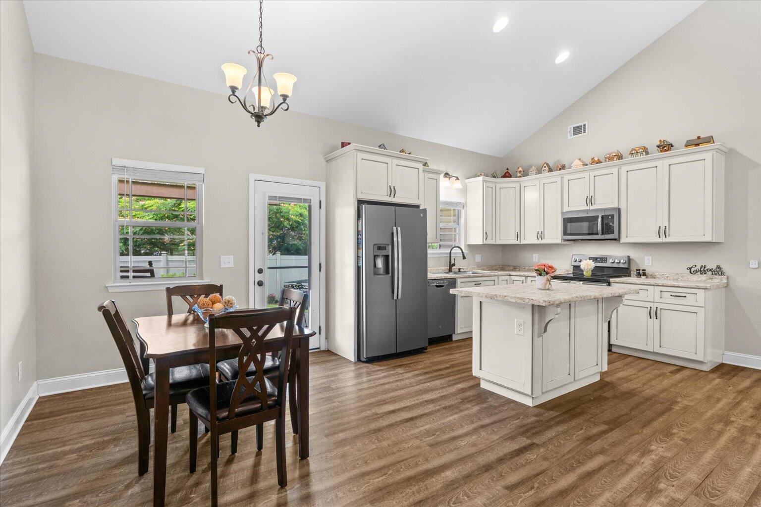 417 Beamer Road, Calhoun, Georgia image 15