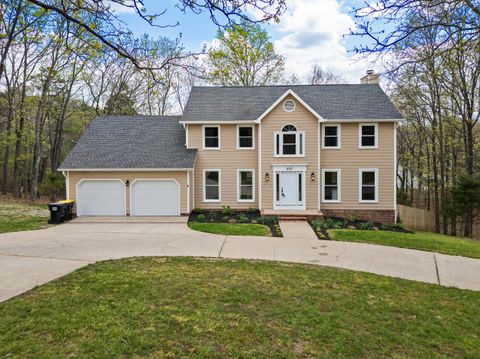 Photo of 802 Brookhollow Lane, Chattanooga, TN 37421 (MLS # 1531450)