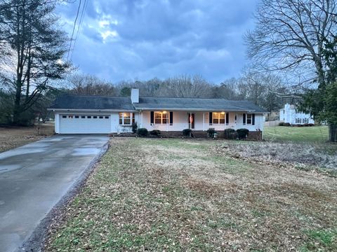 Homes For Sale - 595 Avondale Drive<br/> Whitfield County, Rocky Face, GA 30740