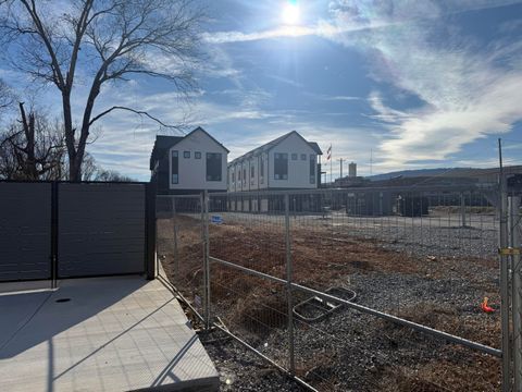 Photo of Chattanooga, TN 37404 (MLS # 1529595)