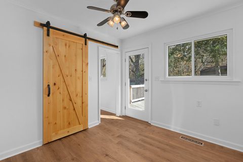 Tiny photo for 2804 Taft Highway, Signal Mountain, TN 37377 (MLS # 1524017)