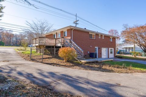 Tiny photo for 2804 Taft Highway, Signal Mountain, TN 37377 (MLS # 1524017)