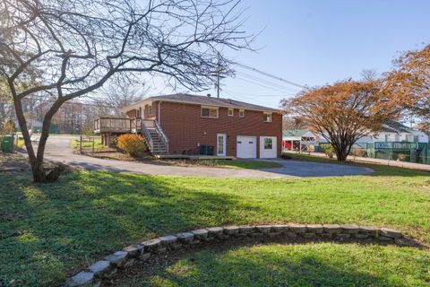 Tiny photo for 2804 Taft Highway, Signal Mountain, TN 37377 (MLS # 1524017)