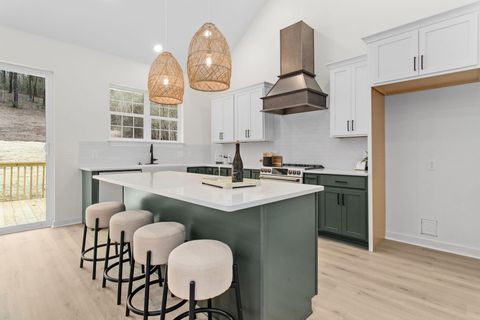 Photo of 2621 Berkley Drive, Chattanooga, TN 37415 (MLS # 1508631)