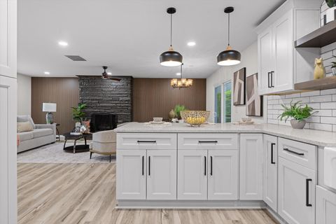 Tiny photo for 2605 Avalon Hill, Chattanooga, TN 37415 (MLS # 1527522)