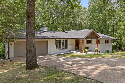 Tiny photo for 2605 Avalon Hill, Chattanooga, TN 37415 (MLS # 1527522)