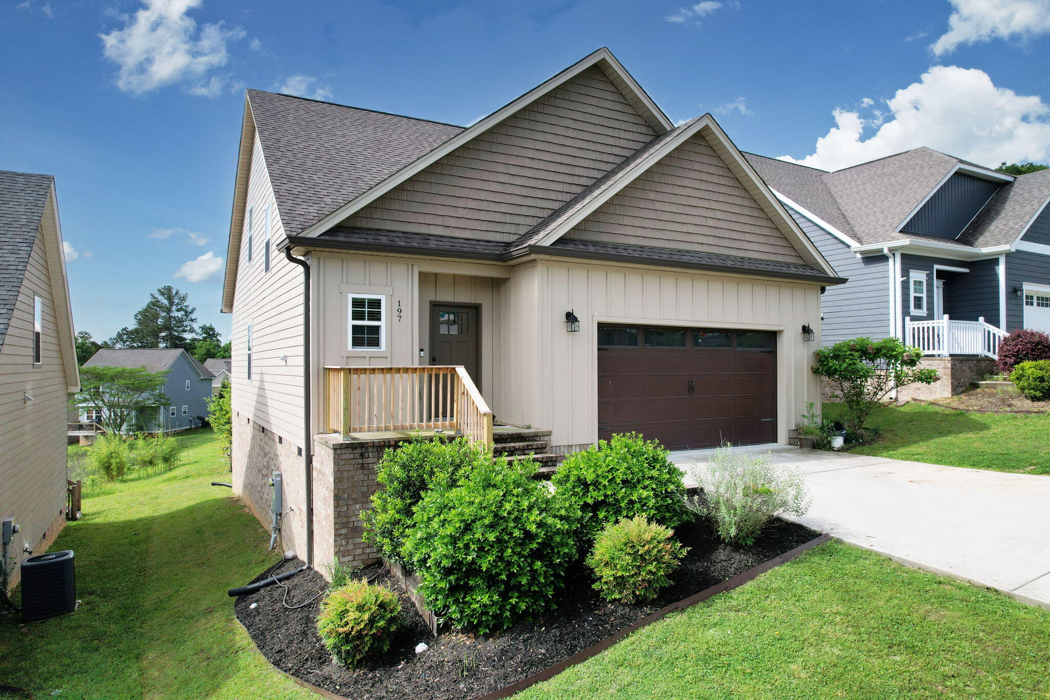 197 Winesap Way, Cleveland, Tennessee image 2