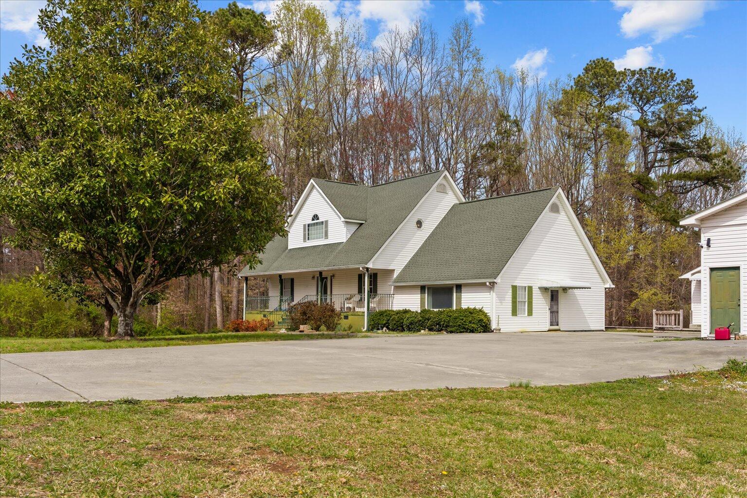 201 Polk Way, Dalton, Georgia image 5