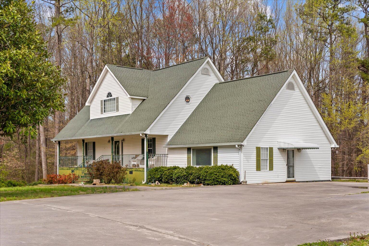 201 Polk Way, Dalton, Georgia image 1