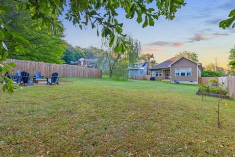 Photo of 105 Santeelah Street, Chattanooga, TN 37415 (MLS # 1521387)