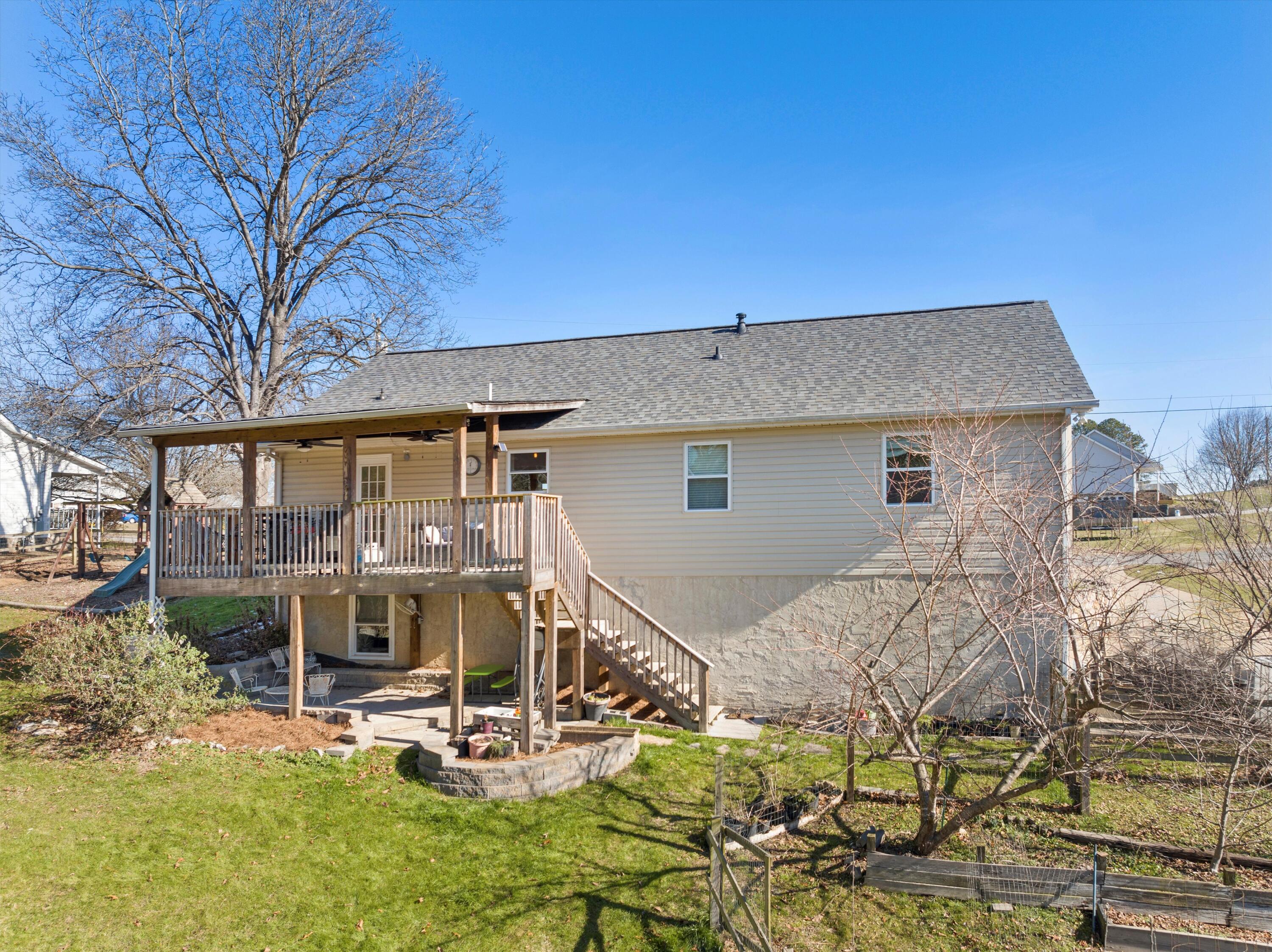 111 Lauren Circle, Chickamauga, Georgia image 3