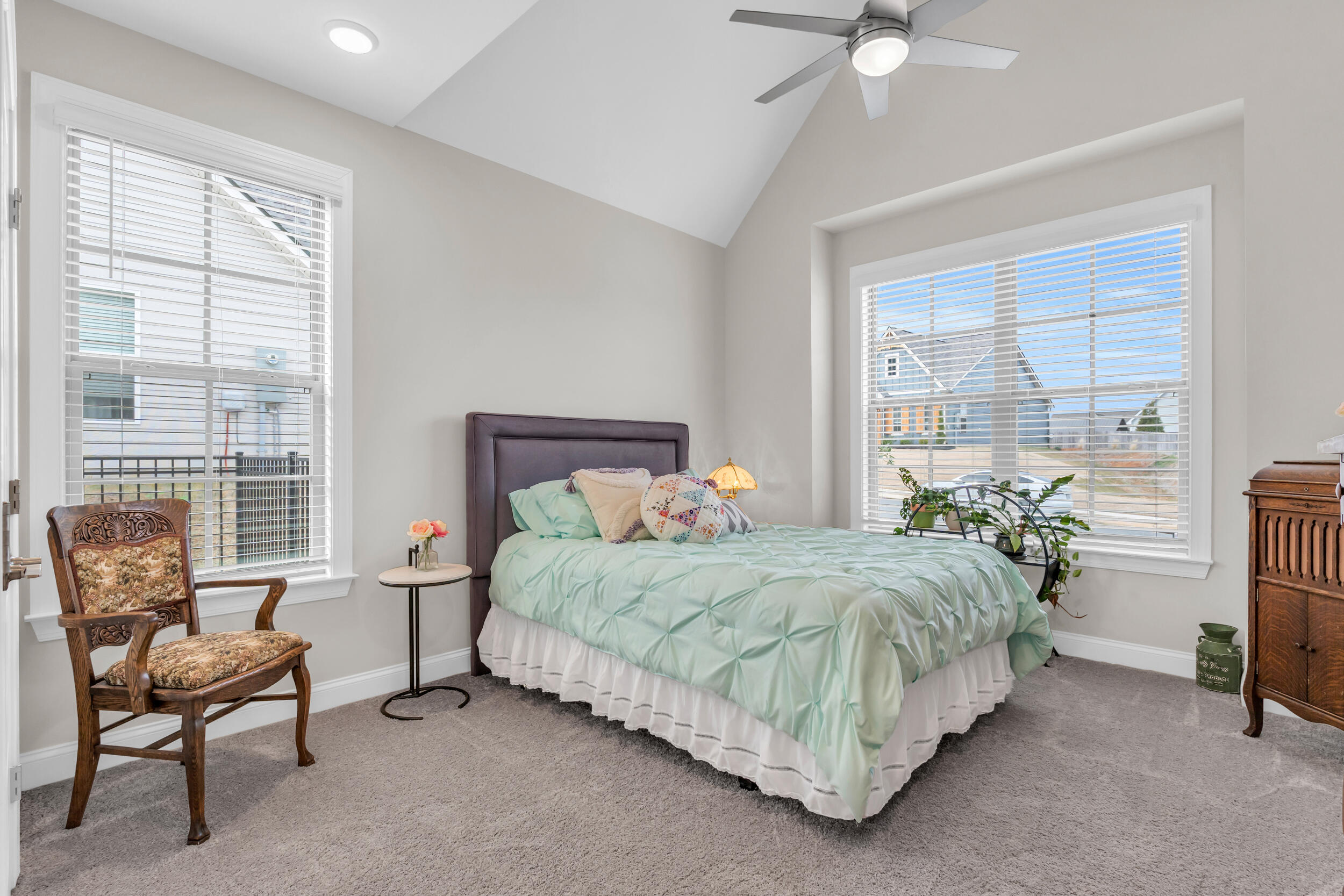8920 Little Pine Lane, Ooltewah, Tennessee image 8
