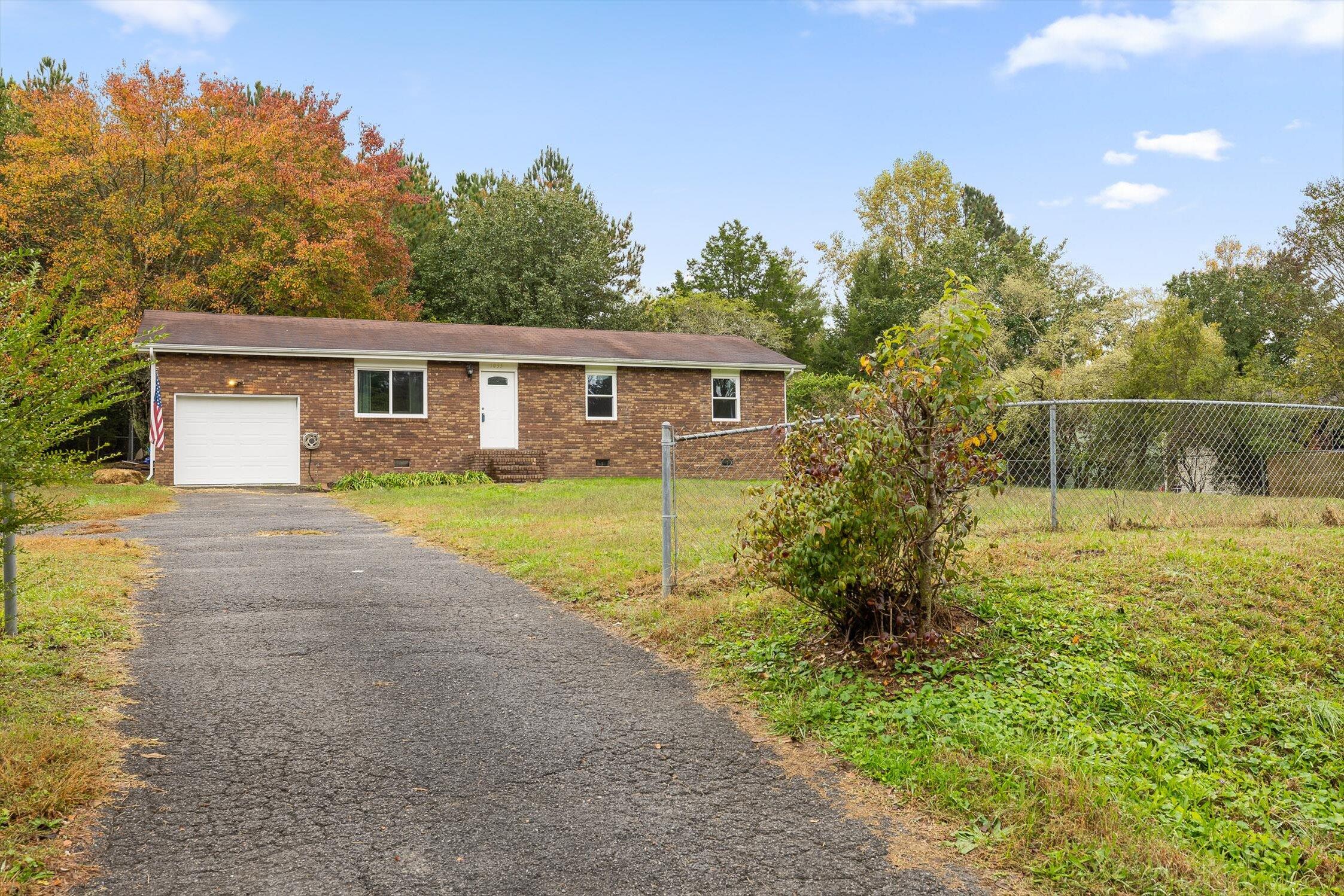 Ringgold, Georgia 30736, United States, 3 Bedrooms Bedrooms, ,2 BathroomsBathrooms,Residential,Active,236037