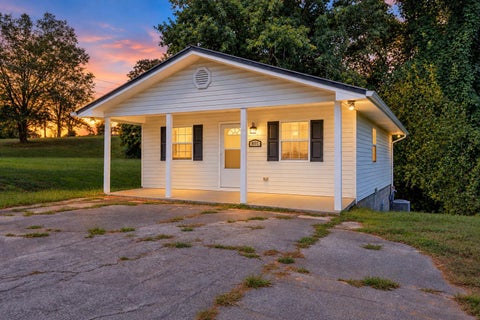 Photo of 401 Main Street, Copperhill, TN 37317 (MLS # 1542956)