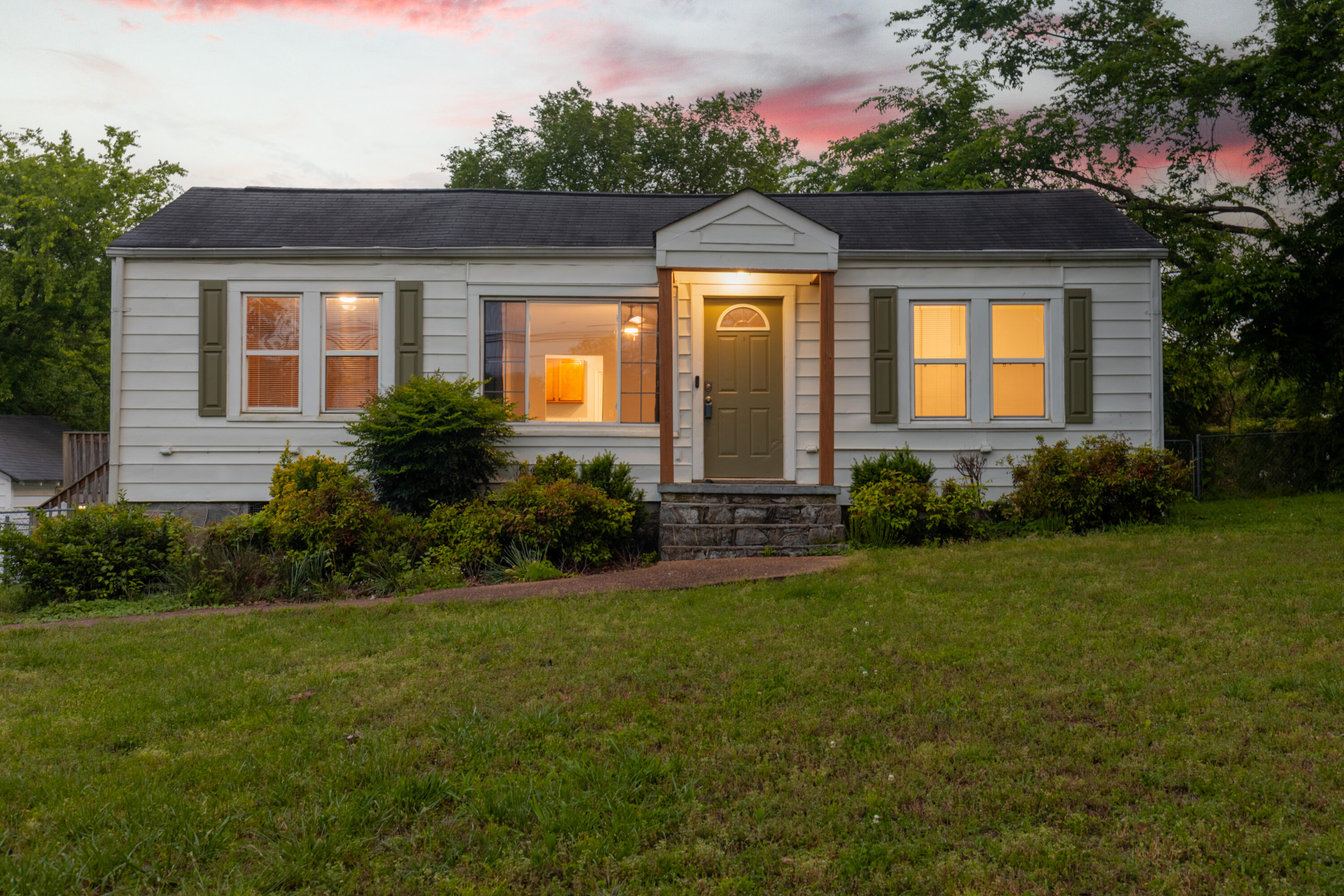 660 Claire Street, Rossville, Georgia image 2