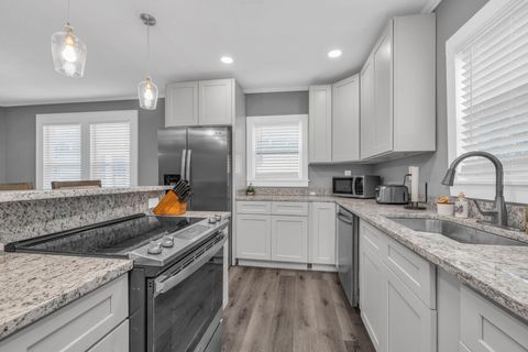 Tiny photo for 3402 Dodson Avenue, Chattanooga, TN 37406 (MLS # 1529485)