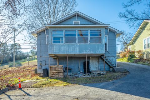 Tiny photo for 1314 Dallas Road, Chattanooga, TN 37405 (MLS # 1527593)