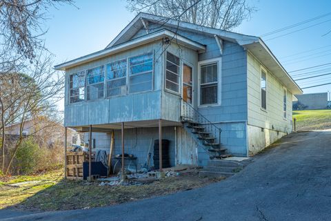 Tiny photo for 1314 Dallas Road, Chattanooga, TN 37405 (MLS # 1527593)