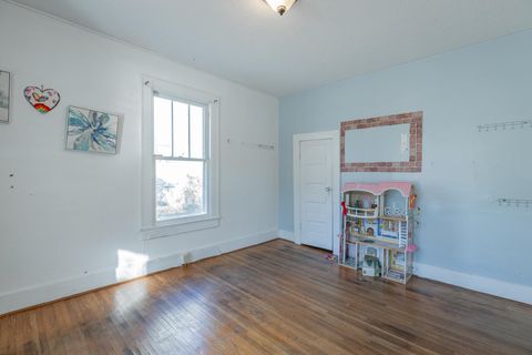Tiny photo for 1314 Dallas Road, Chattanooga, TN 37405 (MLS # 1527593)