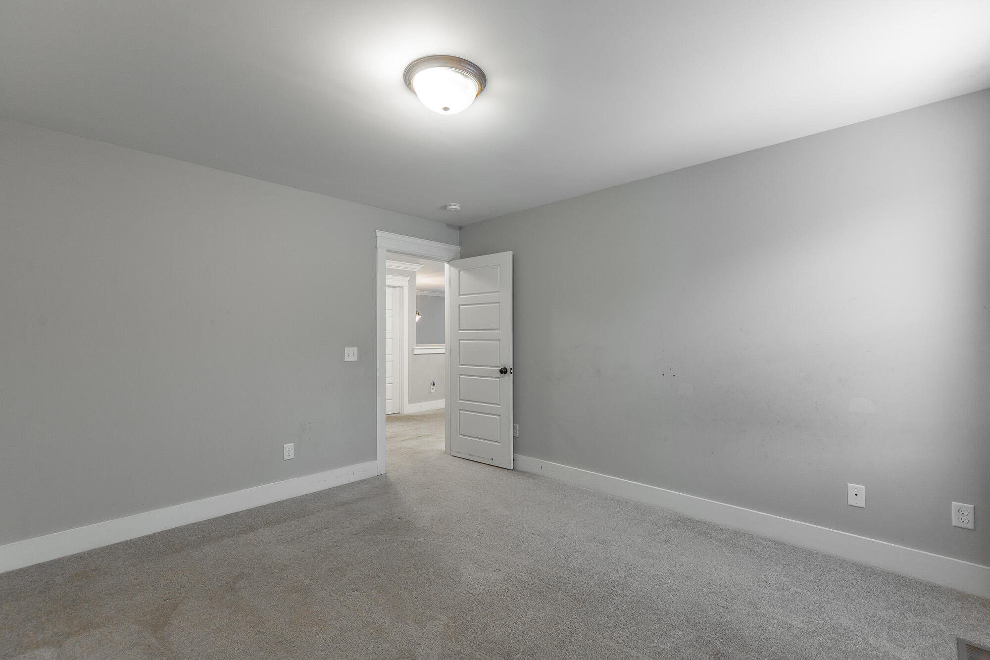7665 Passport Drive, Ooltewah, Tennessee image 20