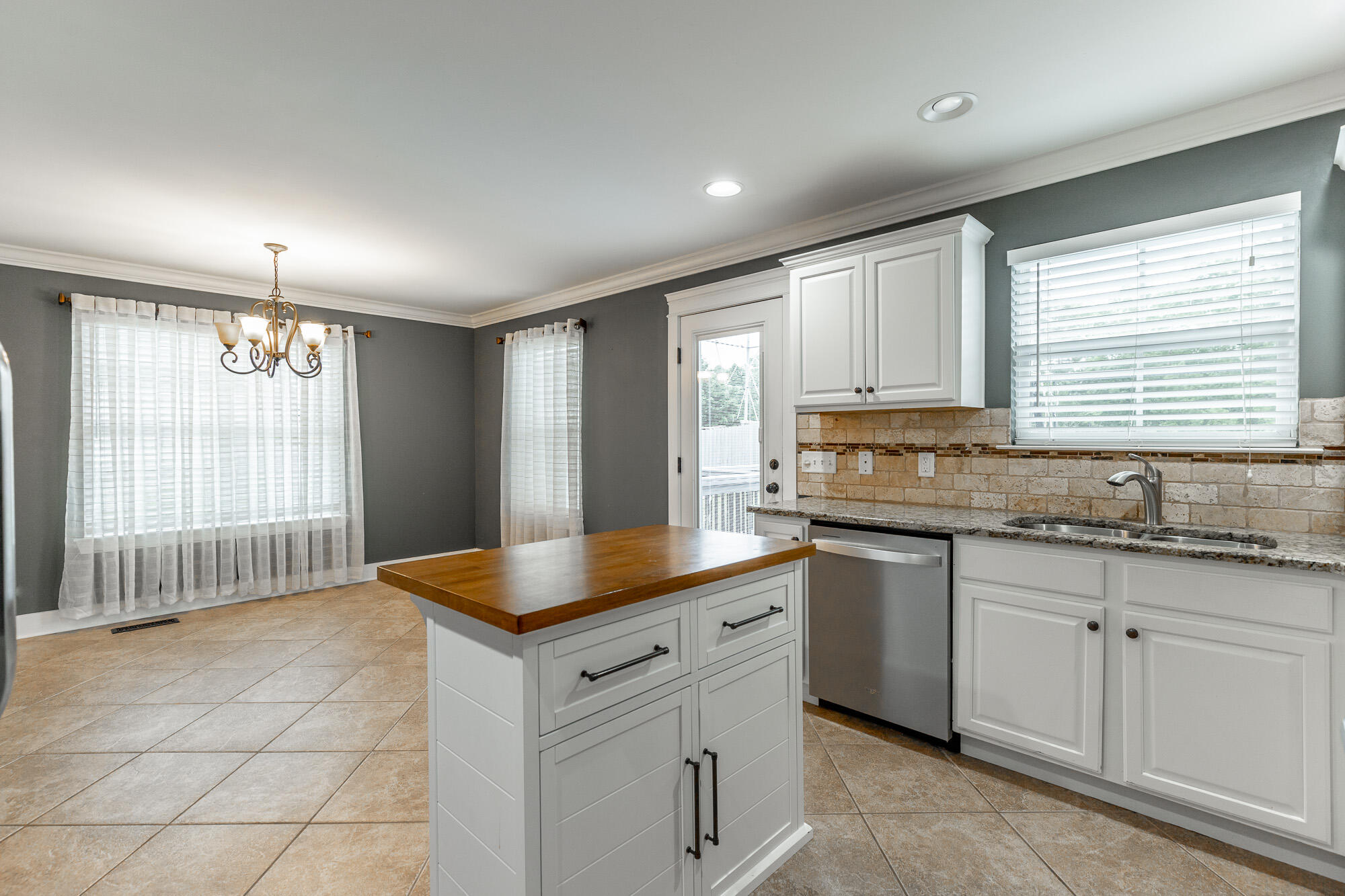 7665 Passport Drive, Ooltewah, Tennessee image 17