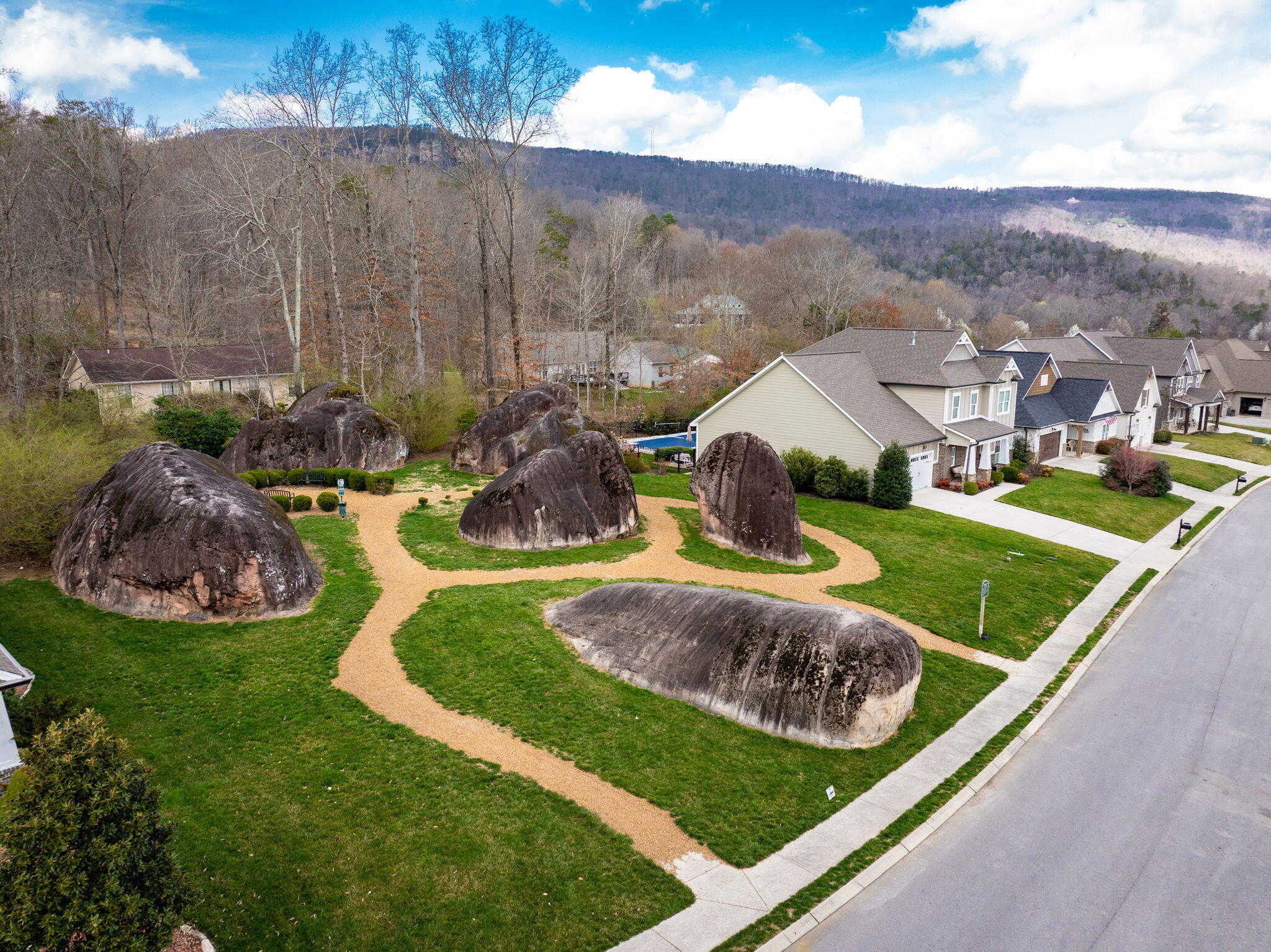 676 Clear Canyon Drive, Hixson, Tennessee image 24