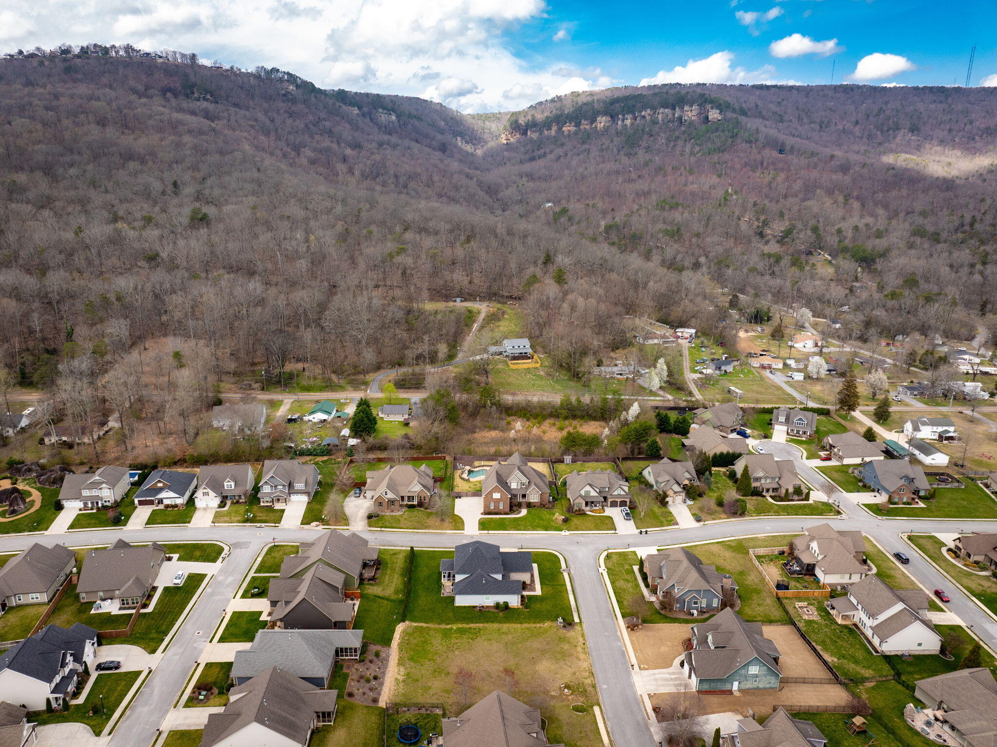 676 Clear Canyon Drive, Hixson, Tennessee image 14