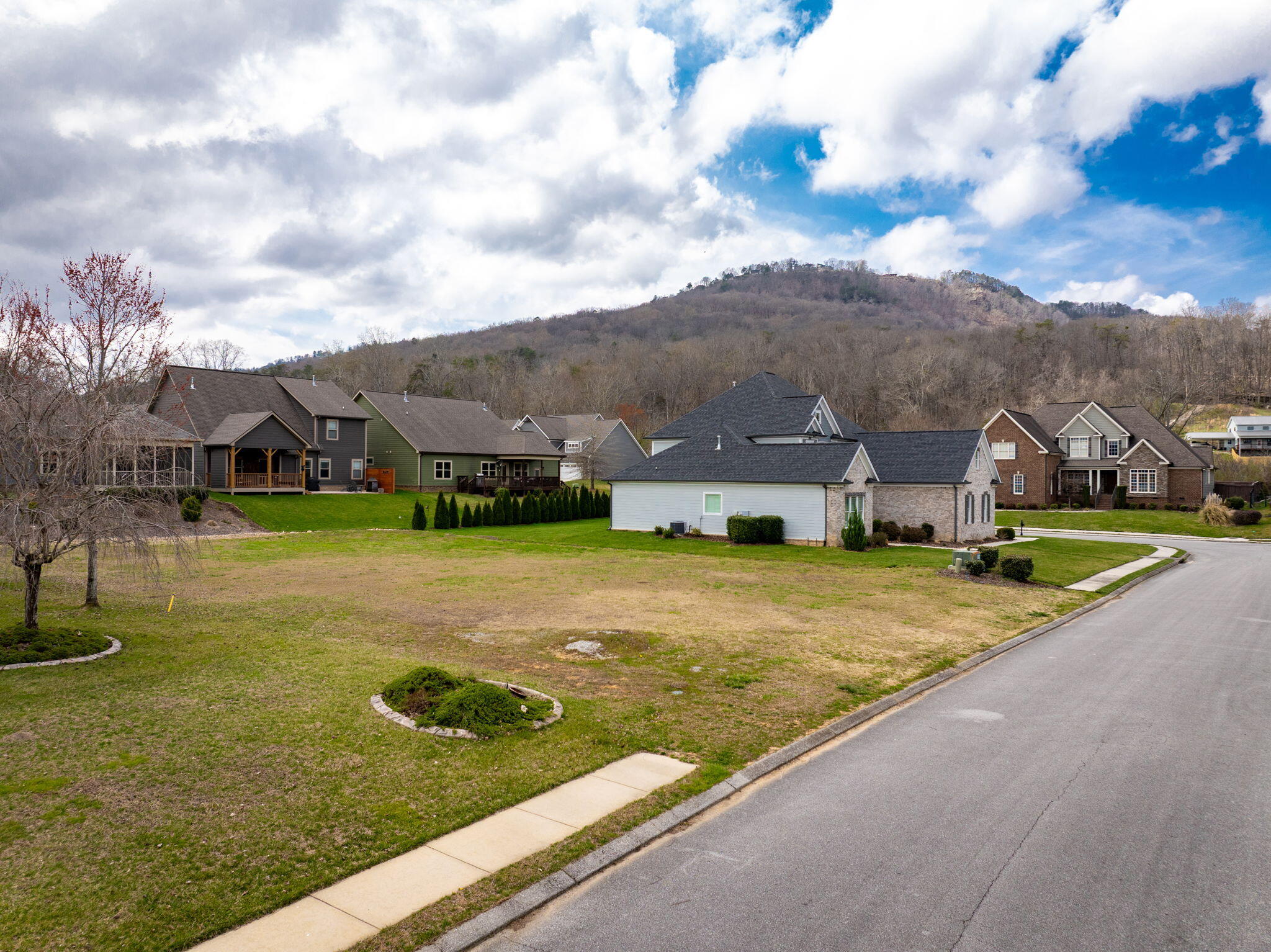676 Clear Canyon Drive, Hixson, Tennessee image 13