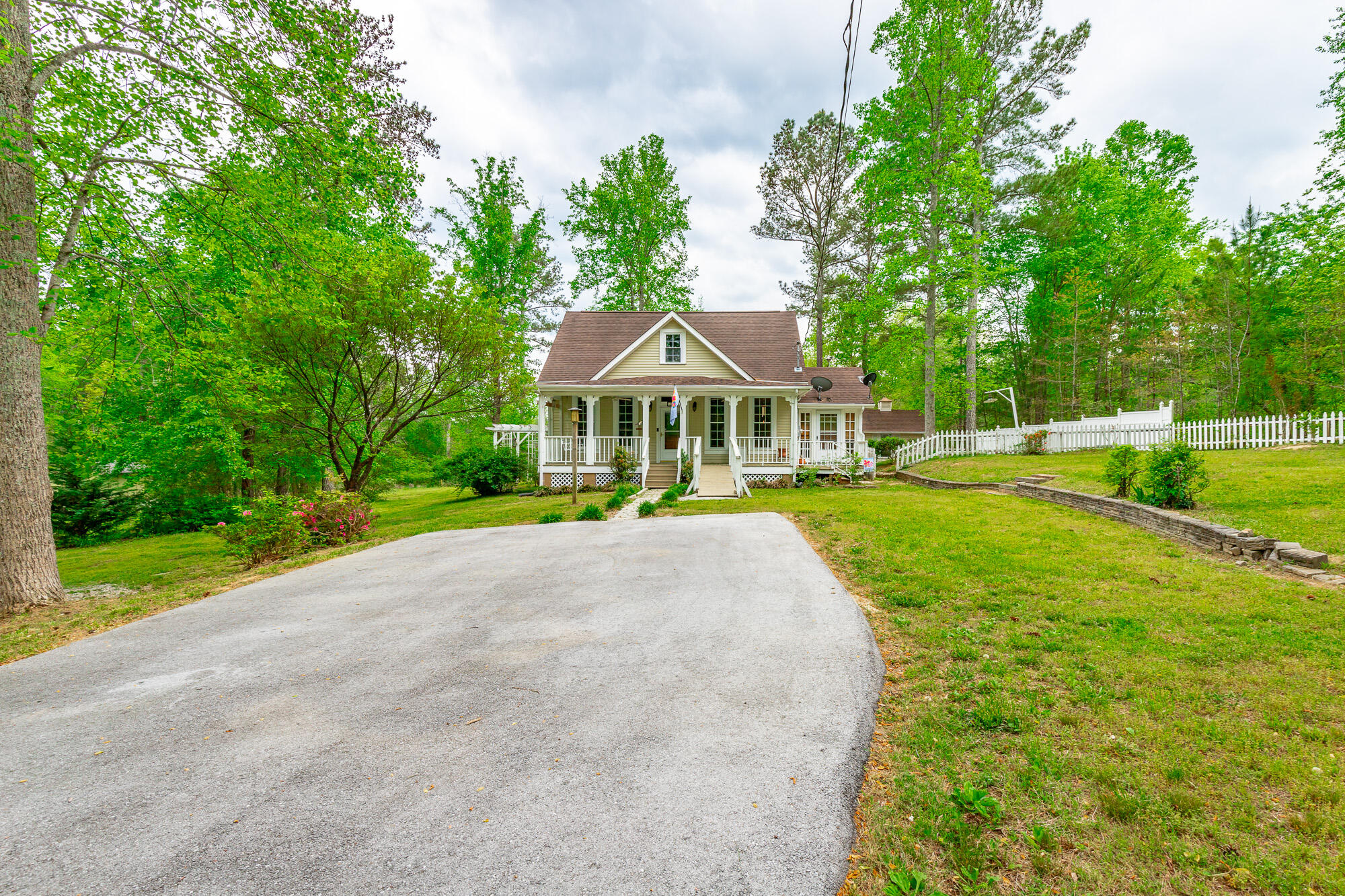 139 Dickson Road, Ringgold, Georgia image 3