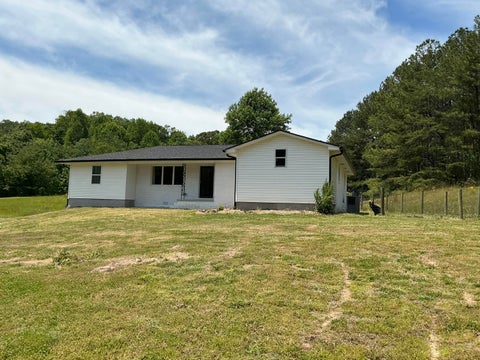Homes For Sale - 1144 Ridgeway Road<br/> LaFayette, GA 30728