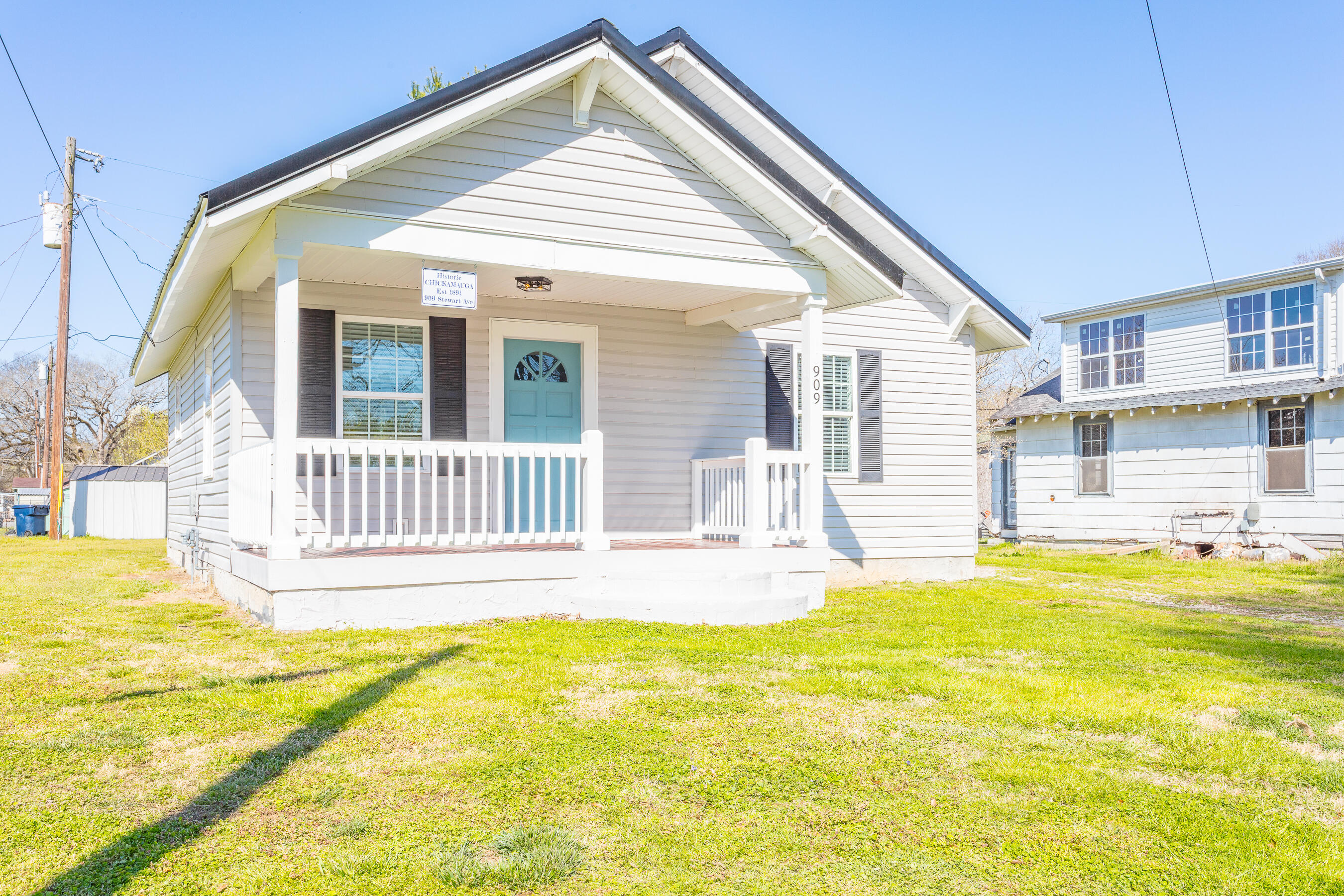 909 Stewart Avenue, Chickamauga, Georgia image 2