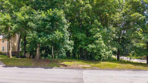 Photo of 800 Brookhollow Lane, Chattanooga, TN 37421 (MLS # 1539566)