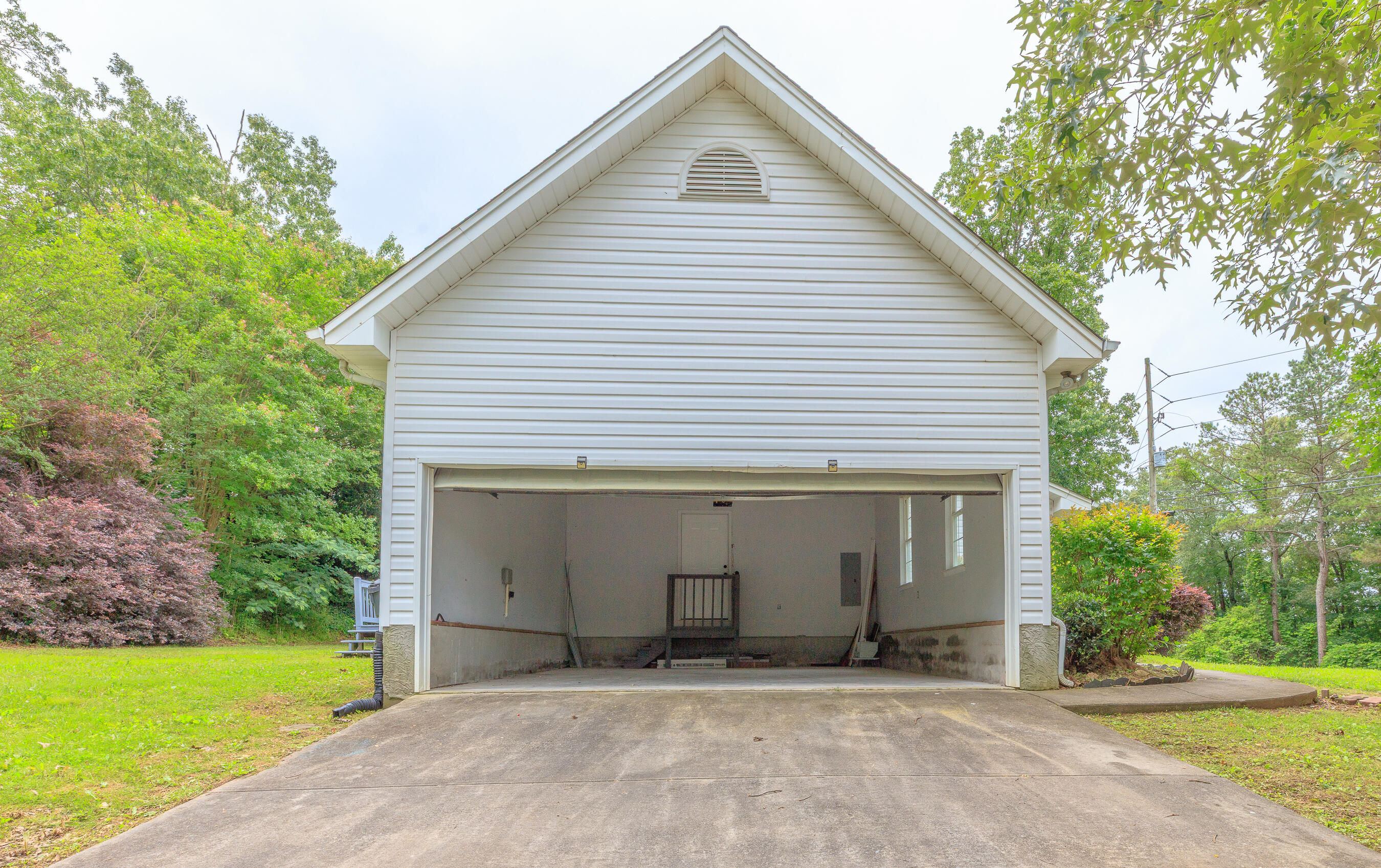 3172 Reed Road, Tunnel Hill, Georgia image 5