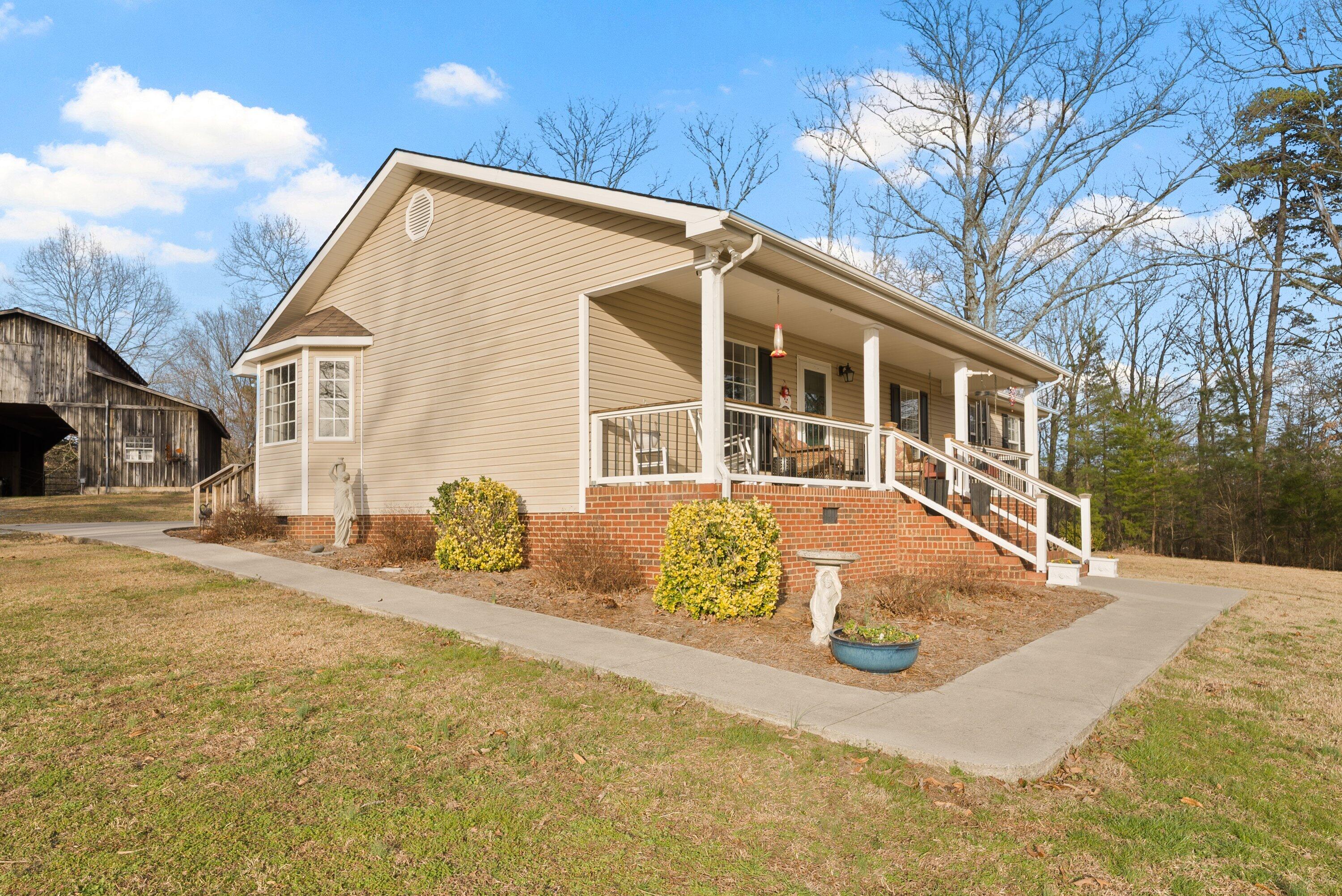 620 Harp Switch Road, Chickamauga, Georgia image 4