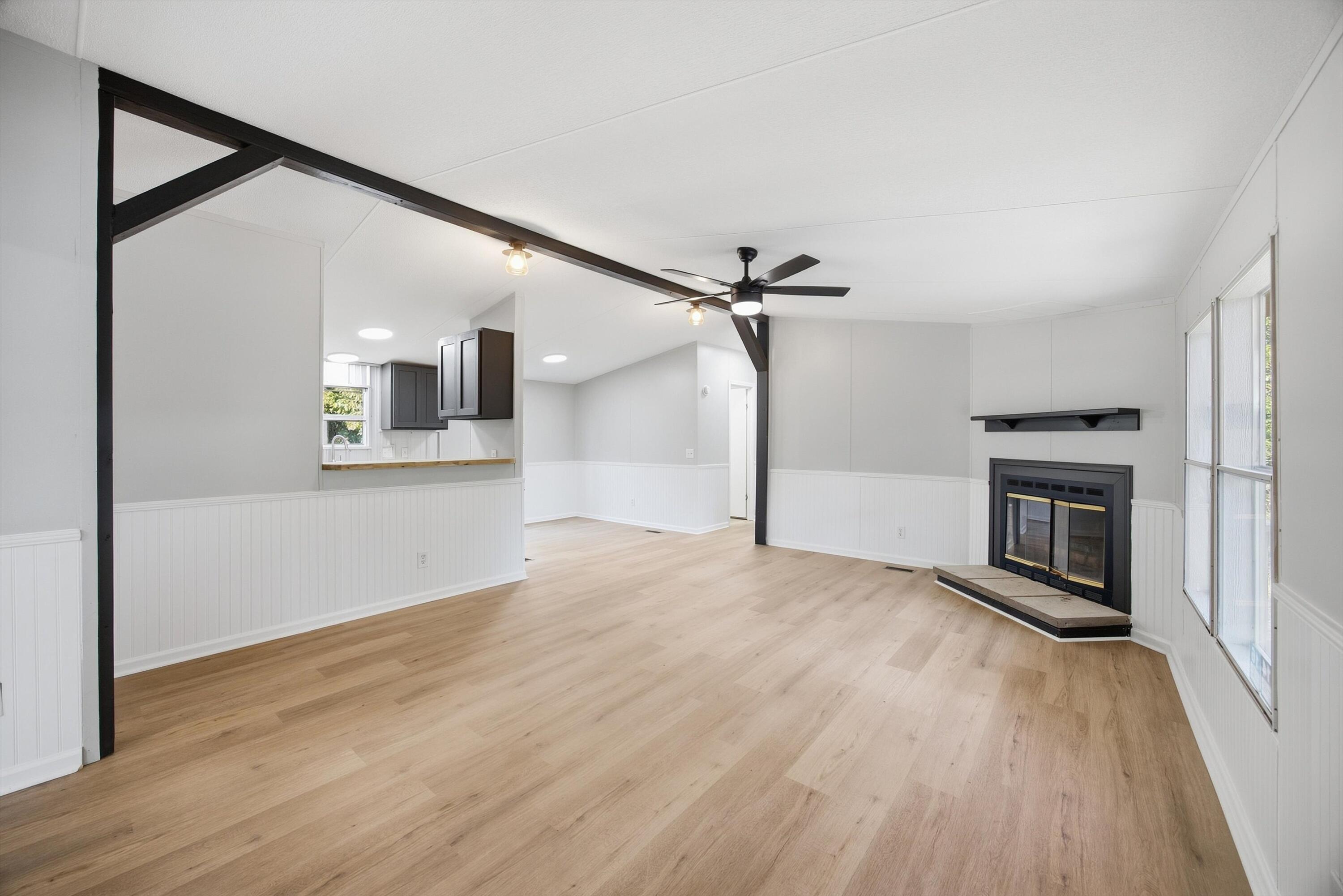 156 Western Way