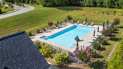 Tiny photo for 815 Wellstone Drive, Chattanooga, TN 37405 (MLS # 1528525)