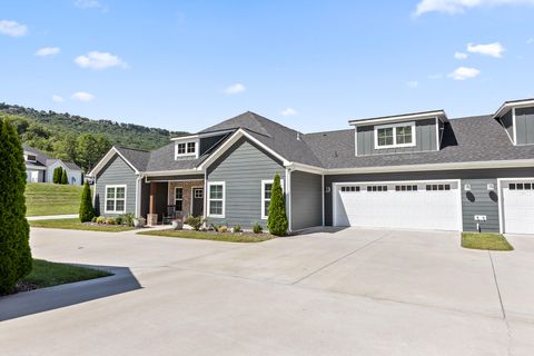 Tiny photo for 815 Wellstone Drive, Chattanooga, TN 37405 (MLS # 1528525)