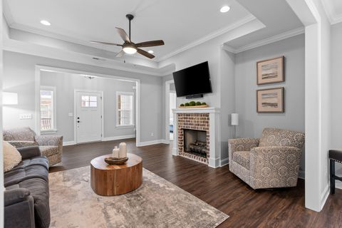 Tiny photo for 815 Wellstone Drive, Chattanooga, TN 37405 (MLS # 1528525)