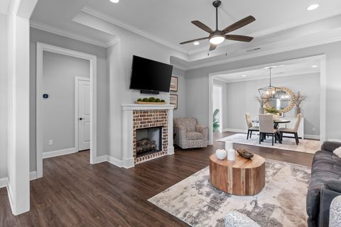 Tiny photo for 815 Wellstone Drive, Chattanooga, TN 37405 (MLS # 1528525)