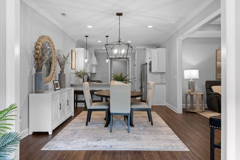 Tiny photo for 815 Wellstone Drive, Chattanooga, TN 37405 (MLS # 1528525)