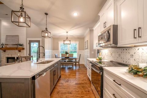 Tiny photo for 94 Ringgold Road, Rock Spring, GA 30739 (MLS # 1526747)