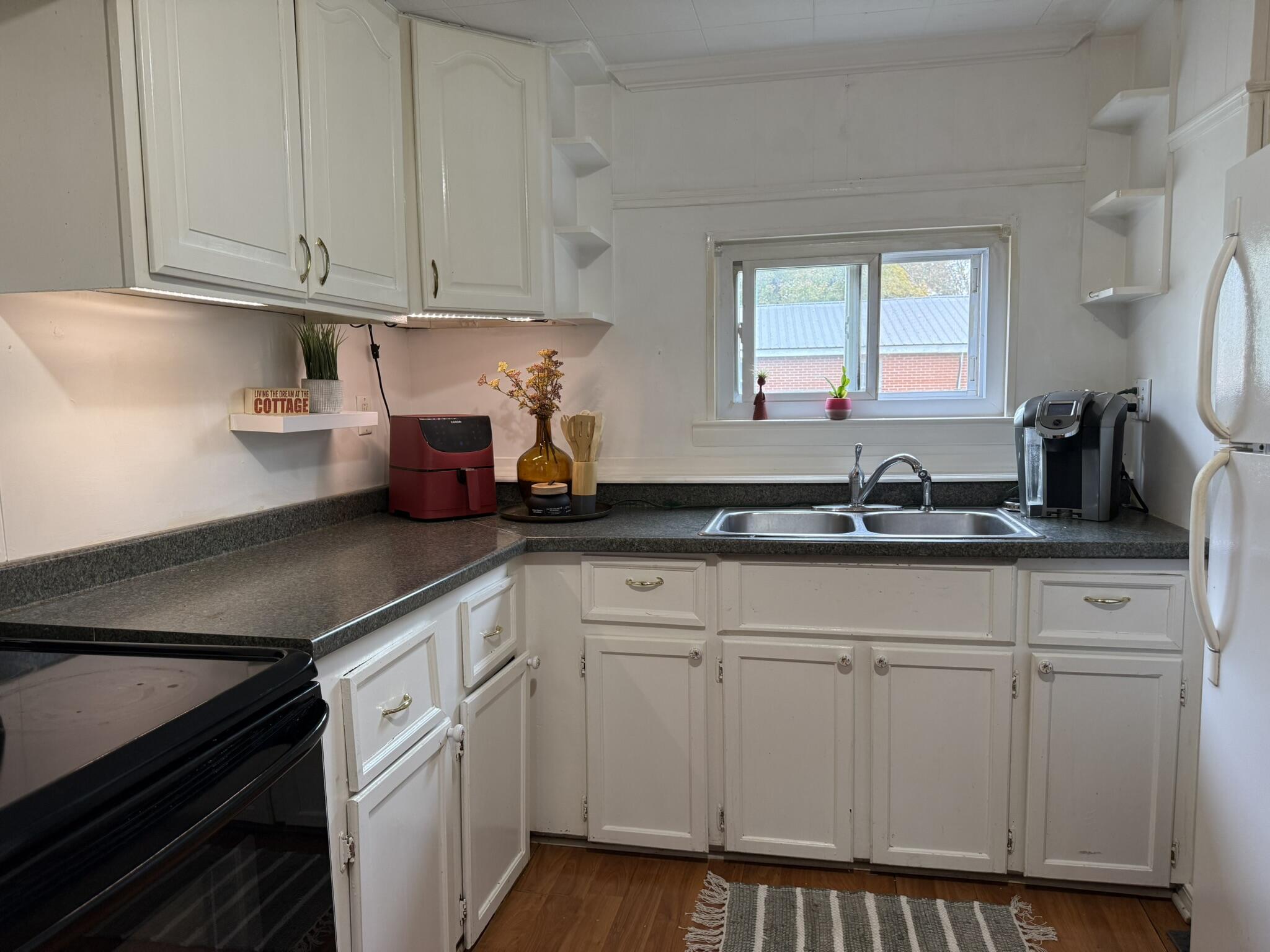 Trenton, Georgia 30752, United States, 2 Bedrooms Bedrooms, ,1 BathroomBathrooms,Residential,Active,238067