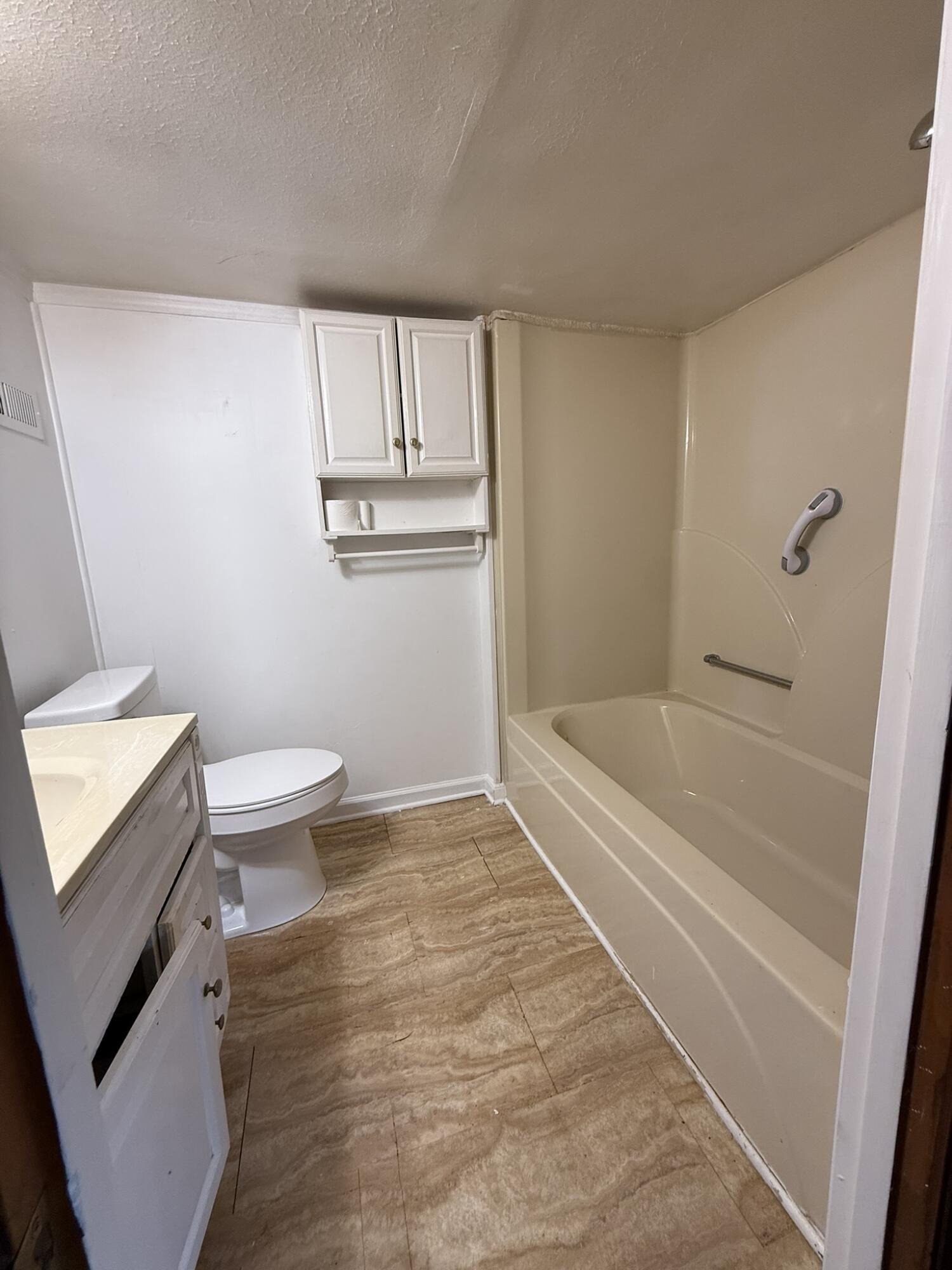 Trenton, Georgia 30752, United States, 2 Bedrooms Bedrooms, ,1 BathroomBathrooms,Residential,Active,238067