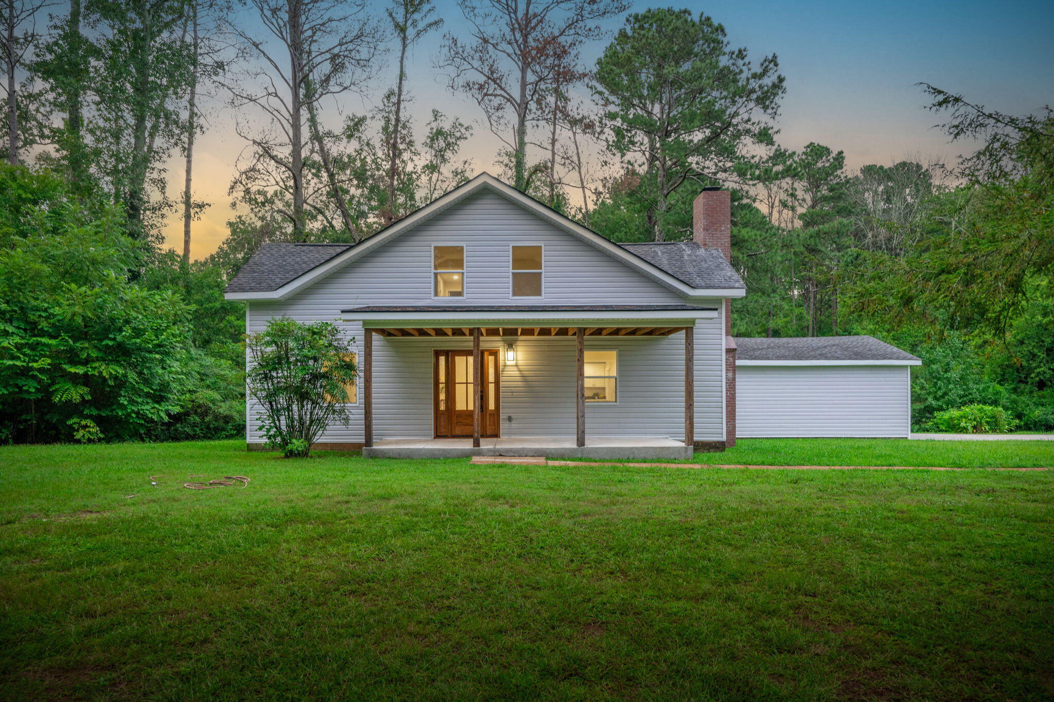 5601 E State Line Road