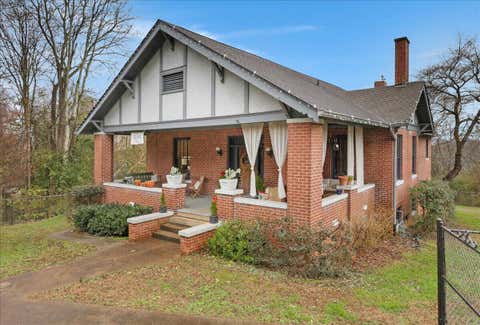 Homes For Sale - 3007 Campbell Street<br/> Chattanooga, TN 37406