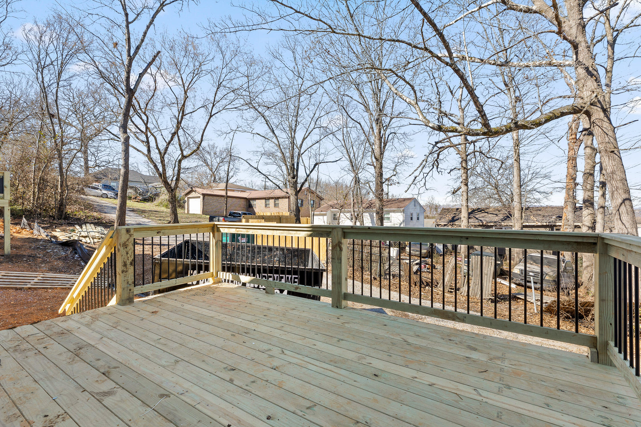 Chattanooga, Tennessee 37406, United States, 3 Bedrooms Bedrooms, ,2 BathroomsBathrooms,Residential,Contingent,9055